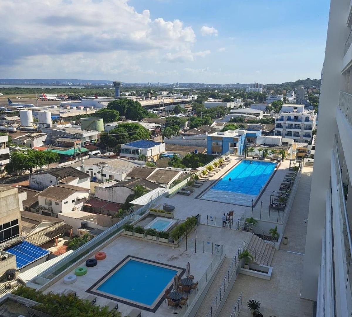 Moderno Vista Al Mar, Piscina, Jacuzzi, Sauna, Turco Apartamento
