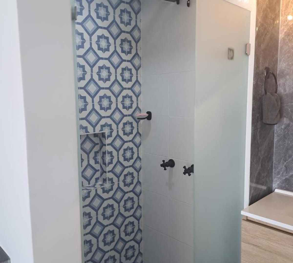 Apartamento Moderno Vista Al Mar, Piscina, Jacuzzi, Sauna, Turco *