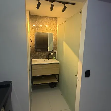 Apartamento Moderno Vista Al Mar, Piscina, Jacuzzi, Sauna, Turco