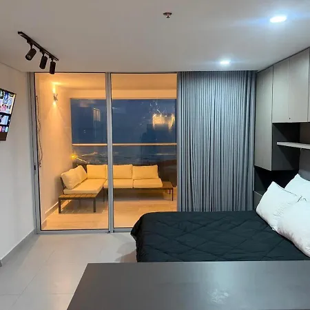 Moderno Vista Al Mar, Piscina, Jacuzzi, Sauna, Turco Apartamento