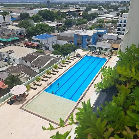 Apartment Moderno Vista Al Mar, Piscina, Jacuzzi, Sauna, Turco
